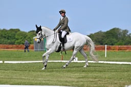 384 STONEHALL MISS RUSSEL