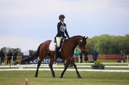 351 ROYAL EMPRESS BY COMMAND