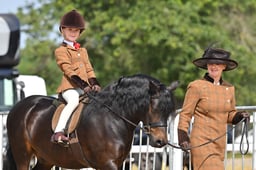 103C Non Welsh Breeds Lead Rein