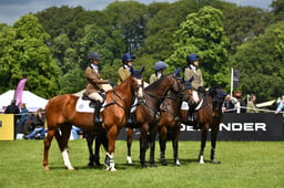 00 PRIZE GIVING