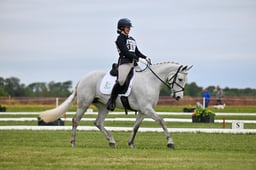 362 GLENCROFT MAGIC MOMENTS